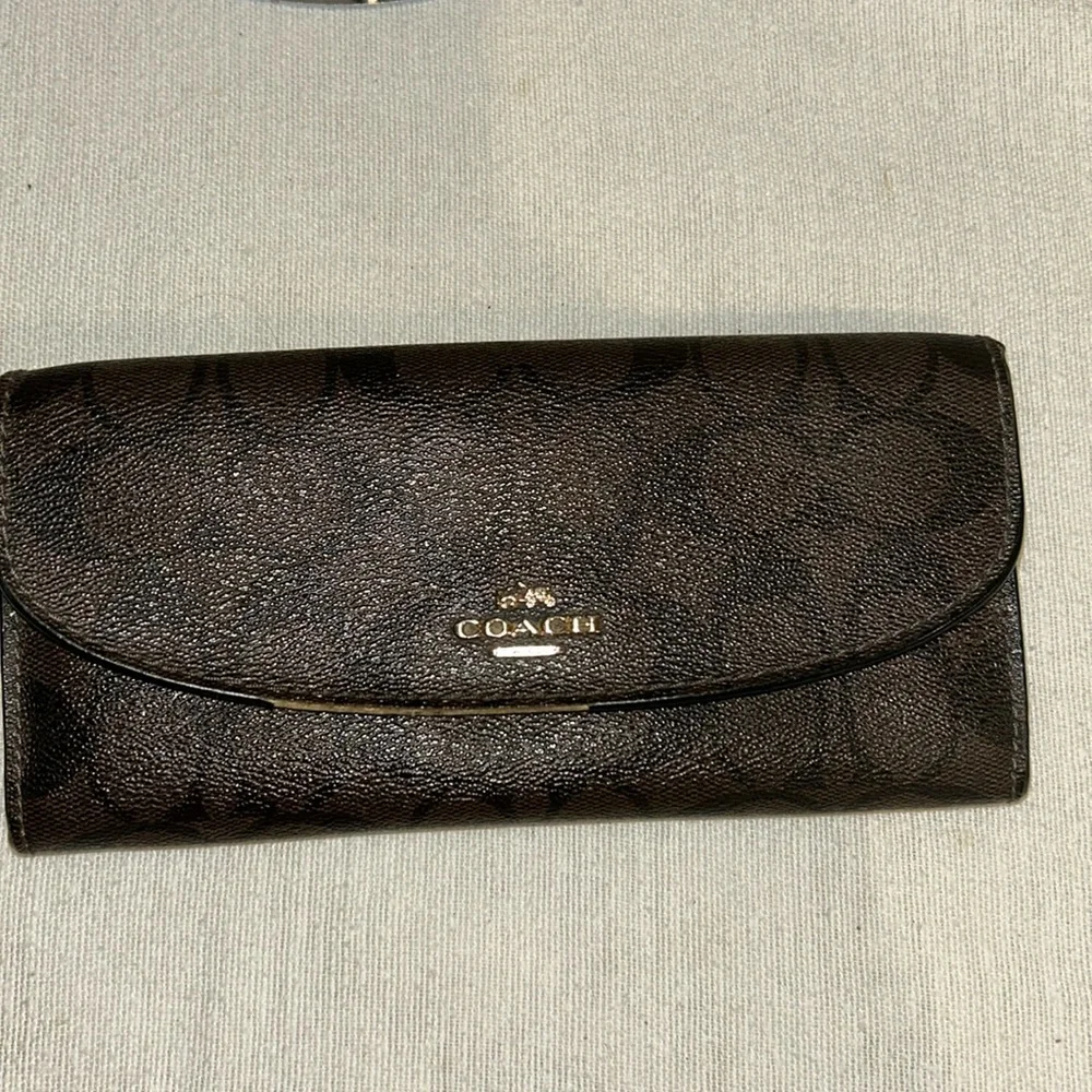 Coach long Wallet